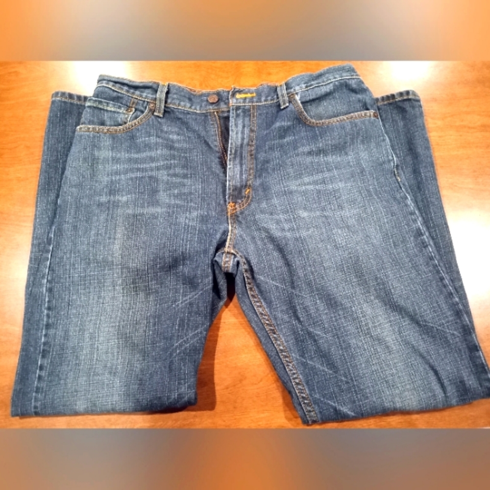 Regular fit Levi's 505   W36. L32. Blue jeans